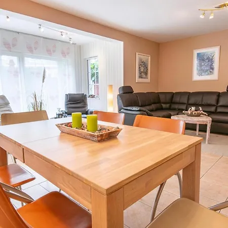 Schwedenhus Holiday home *